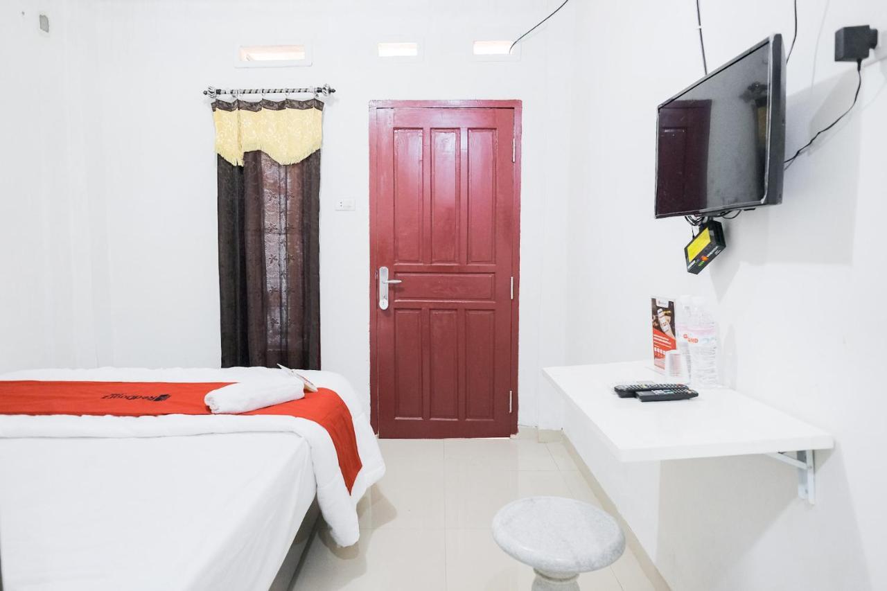 Reddoorz Near Jalan Perintis Kemerdekaan Lampung Μπαντάρ Λαμπούνγκ Εξωτερικό φωτογραφία